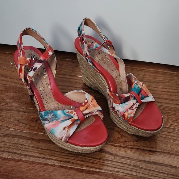 Sofft platform wedges - Picture 1 of 4